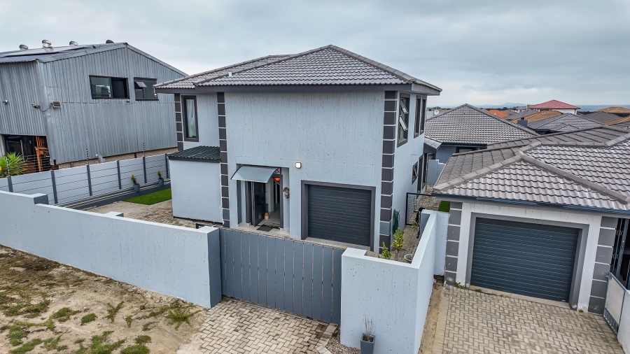 3 Bedroom Property for Sale in Dana Bay Western Cape